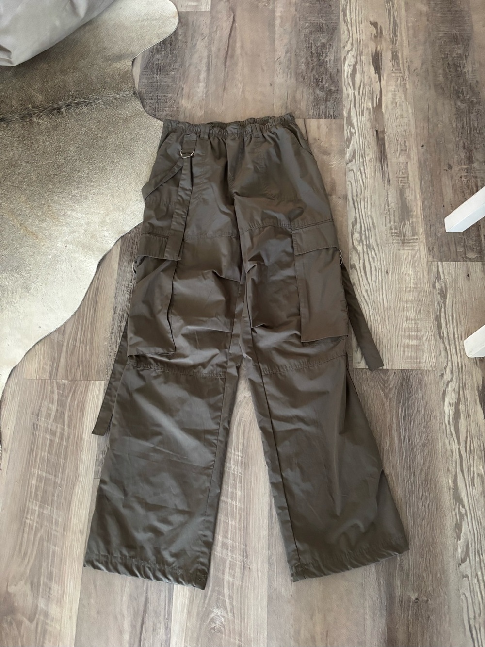 Khaki Wide-Leg Cargo Pants for Women S